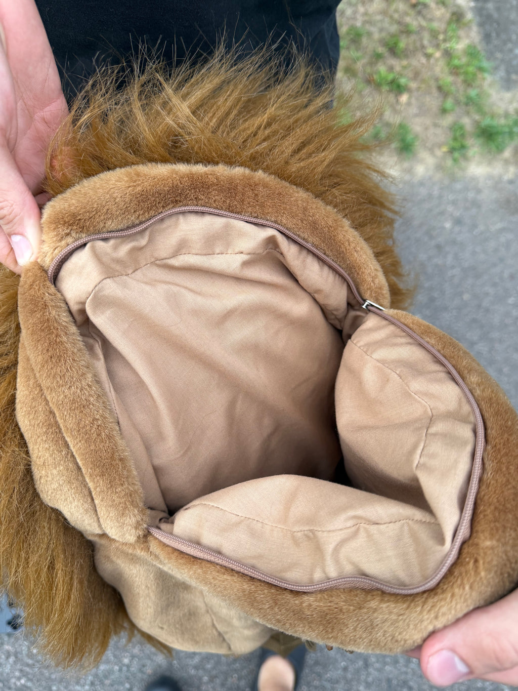 Vintage 1999 Star Wars Chewbacca Plush Faux Fur Backpack