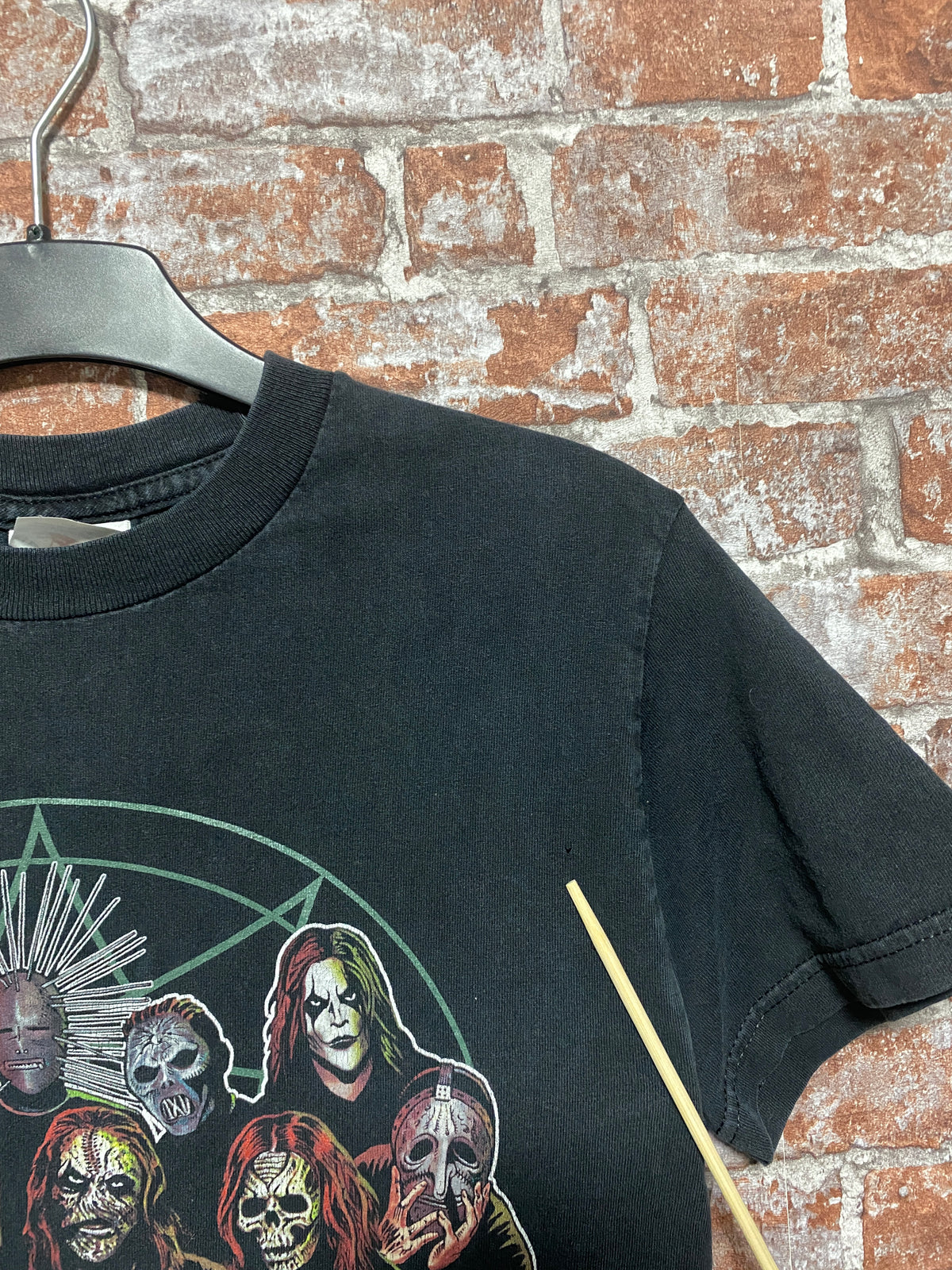 Vintage 2004 Slipknot Band Graphic T-Shirt