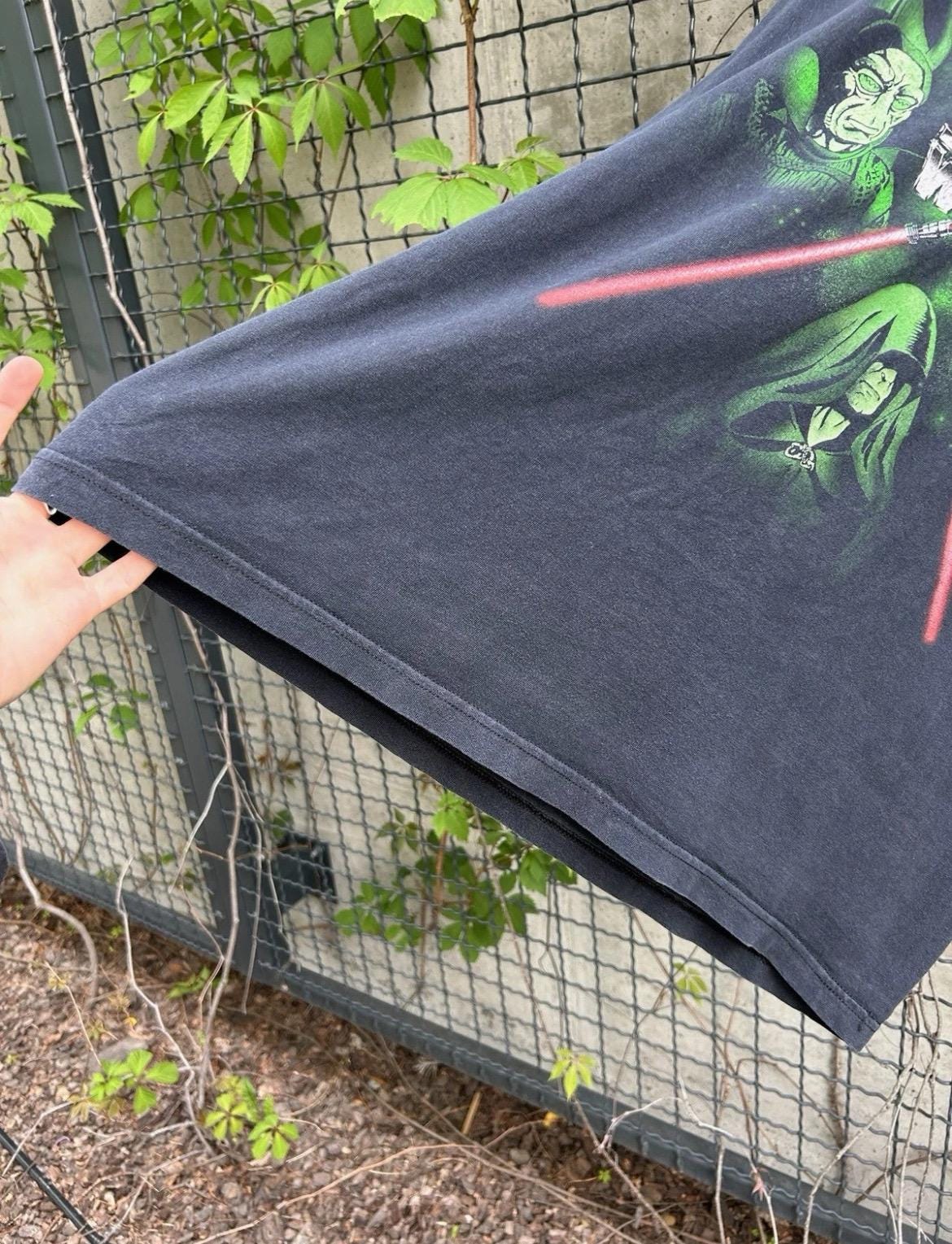 Vintage 90s Star Wars Episode One Glow in the Dark T-Shirt