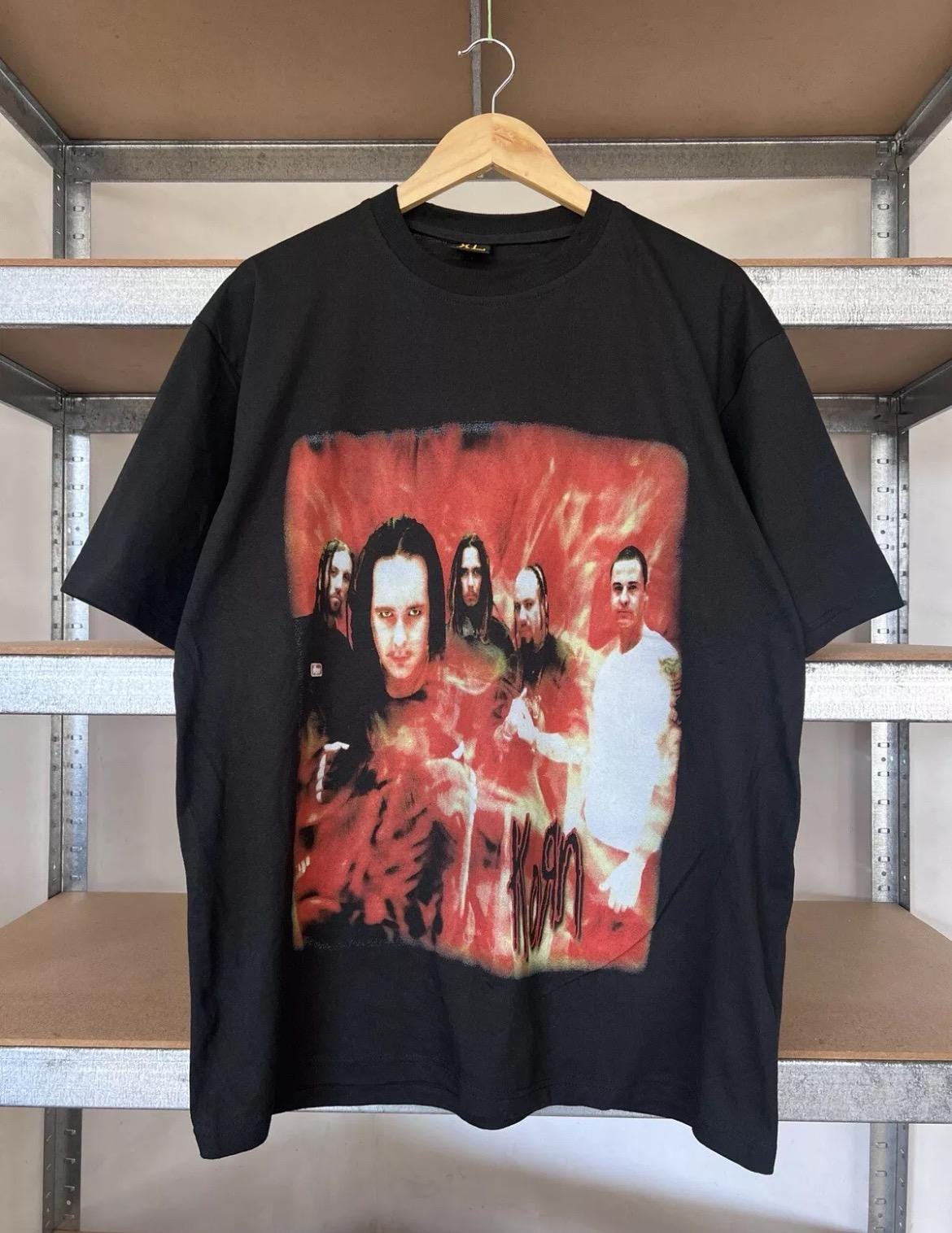 Vintage 90s Korn Issues Album Photo Graphic T-Shirt