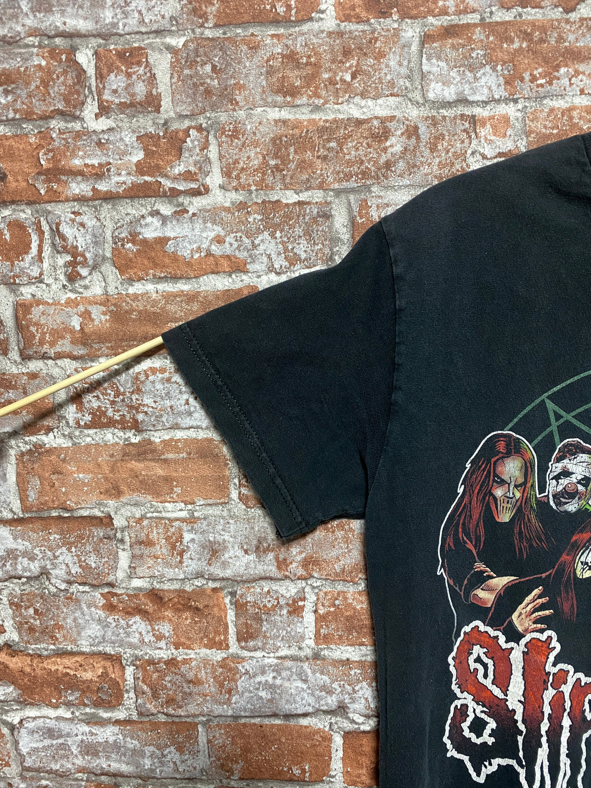 Vintage 2004 Slipknot Band Graphic T-Shirt
