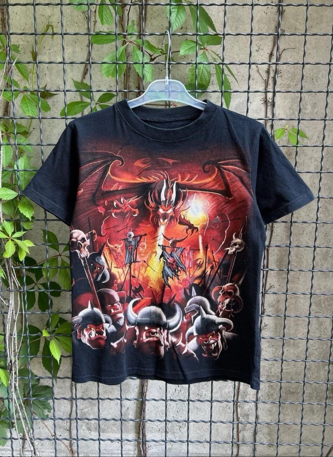 Vintage 2003 Liquid Blue Dragon Art Graphic T-shirt