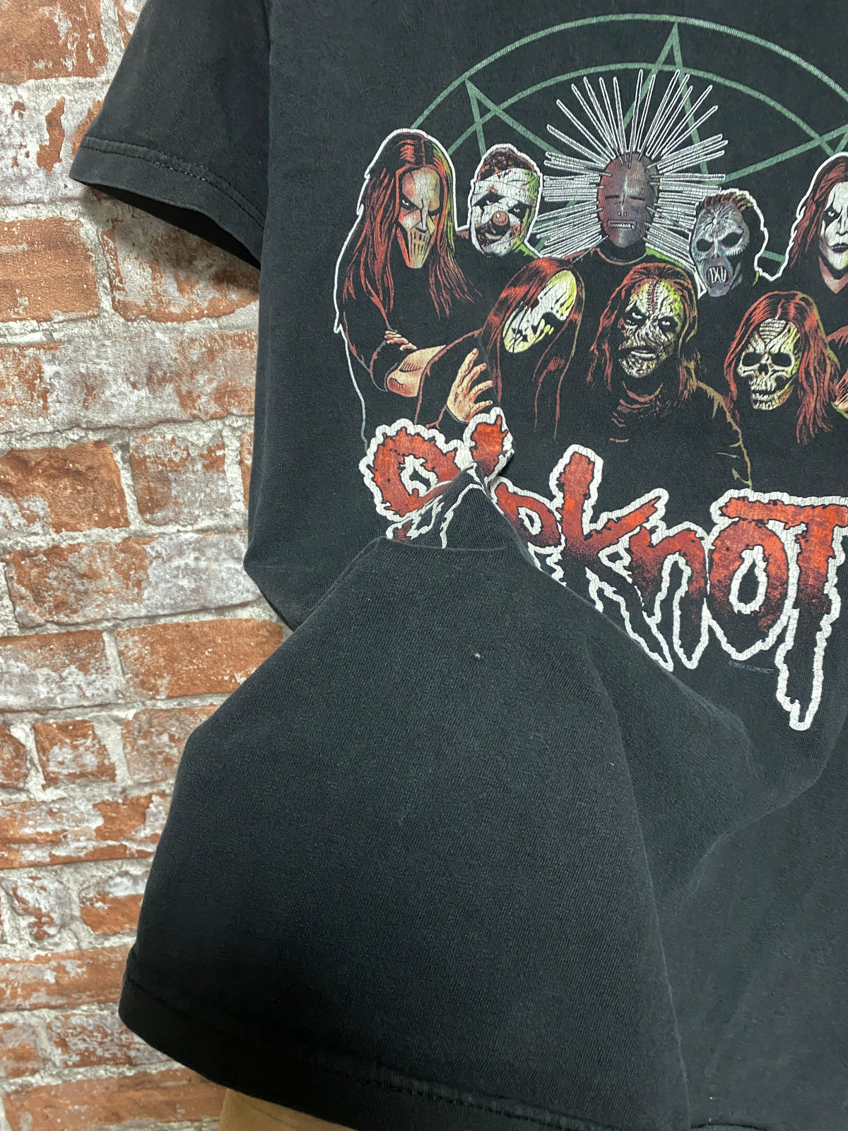 Vintage 2004 Slipknot Band Graphic T-Shirt