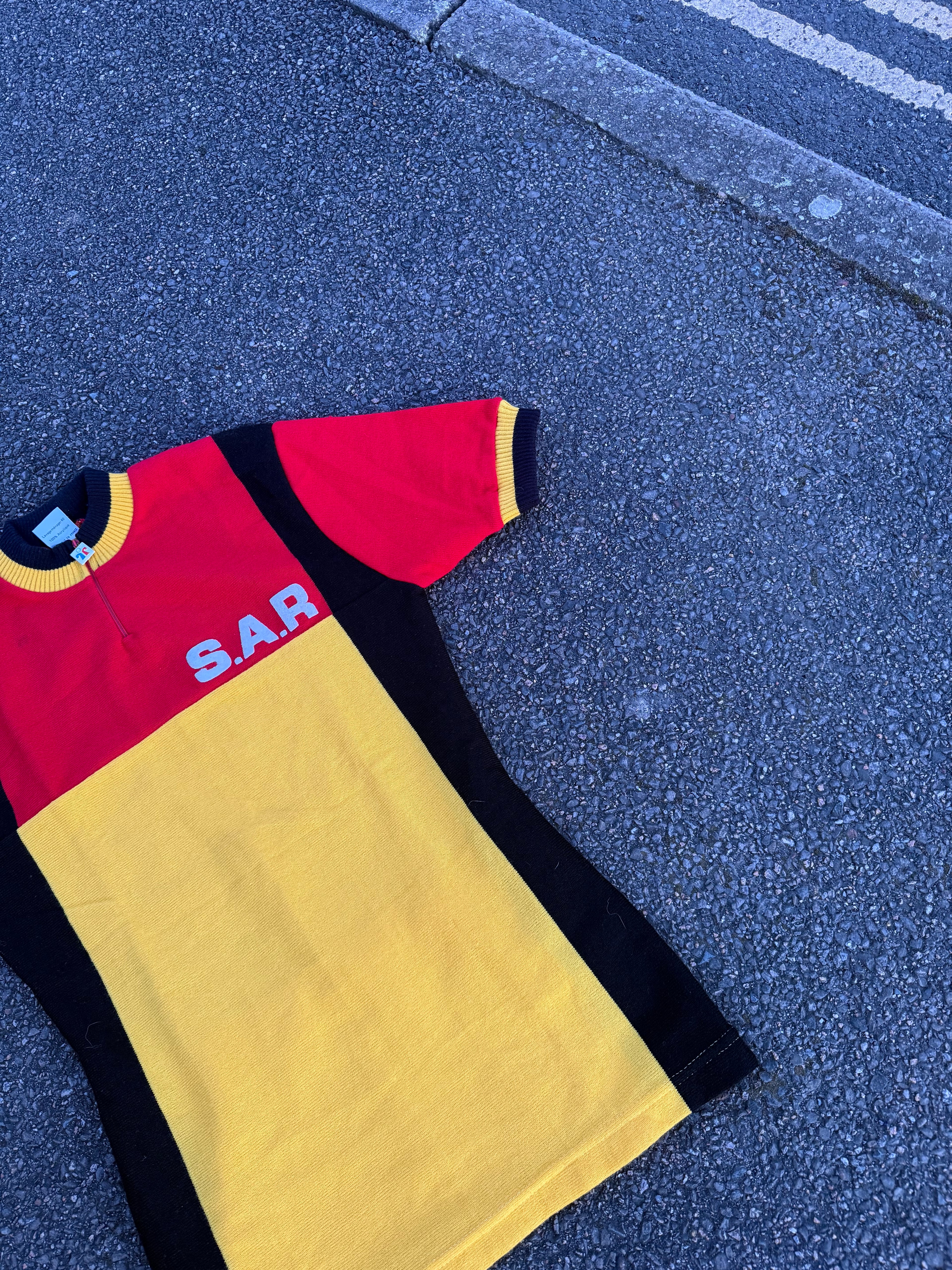 Vintage 70s/80s Tricots du Rocher “S.A.R.” Cycling Jersey Made in France