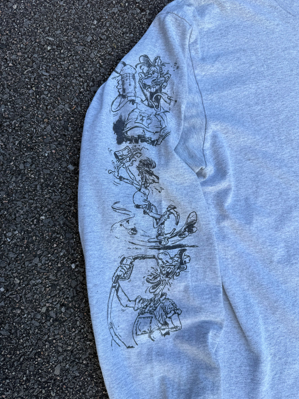 Vintage 1993 Tankard Alien Long Sleeve T-Shirt