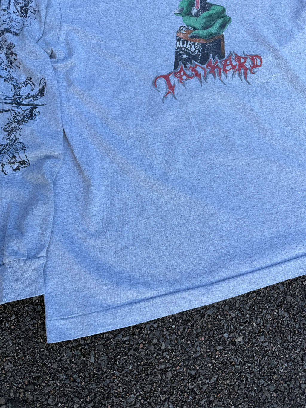 Vintage 1993 Tankard Alien Long Sleeve T-Shirt