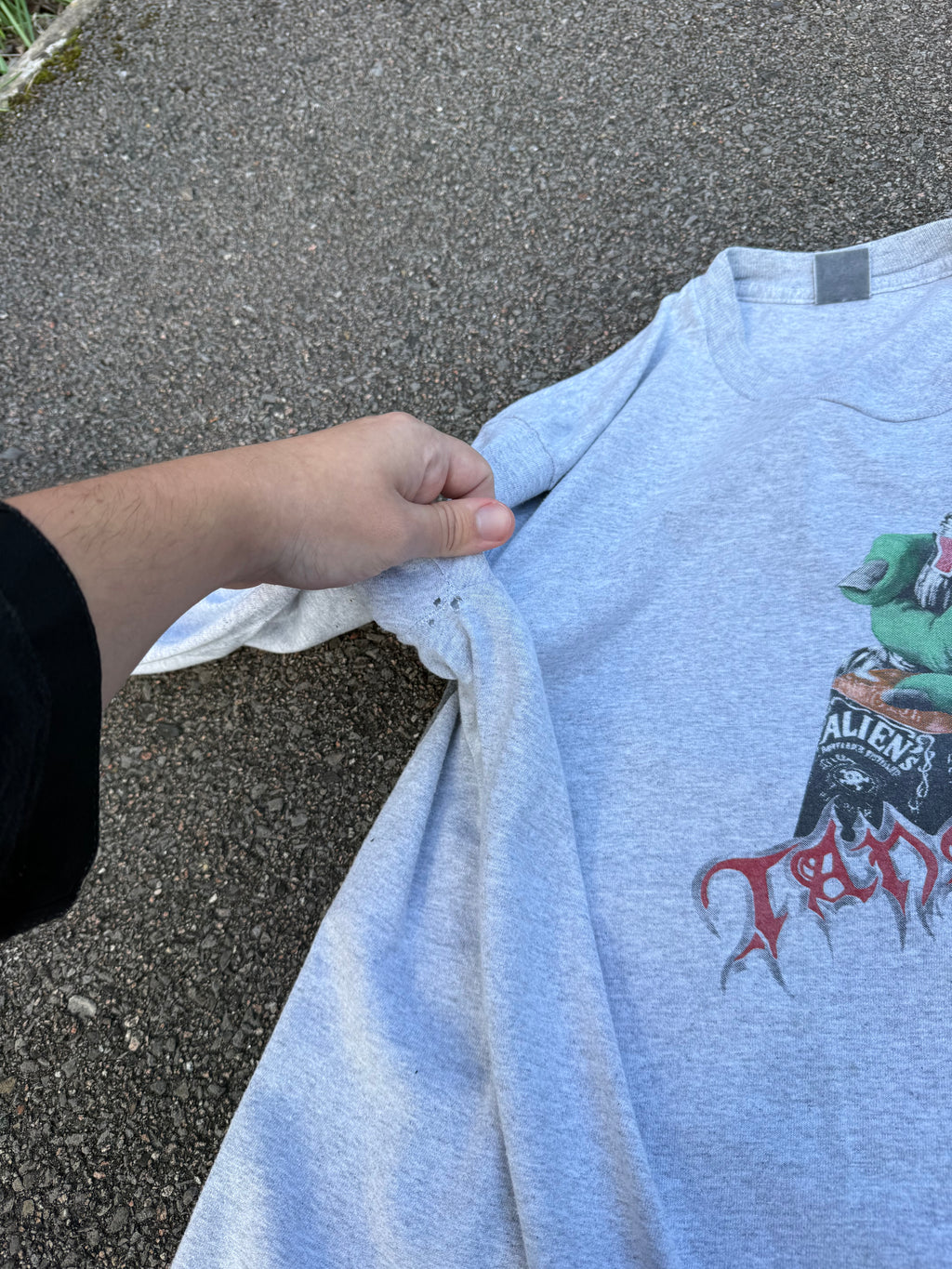 Vintage 1993 Tankard Alien Long Sleeve T-Shirt