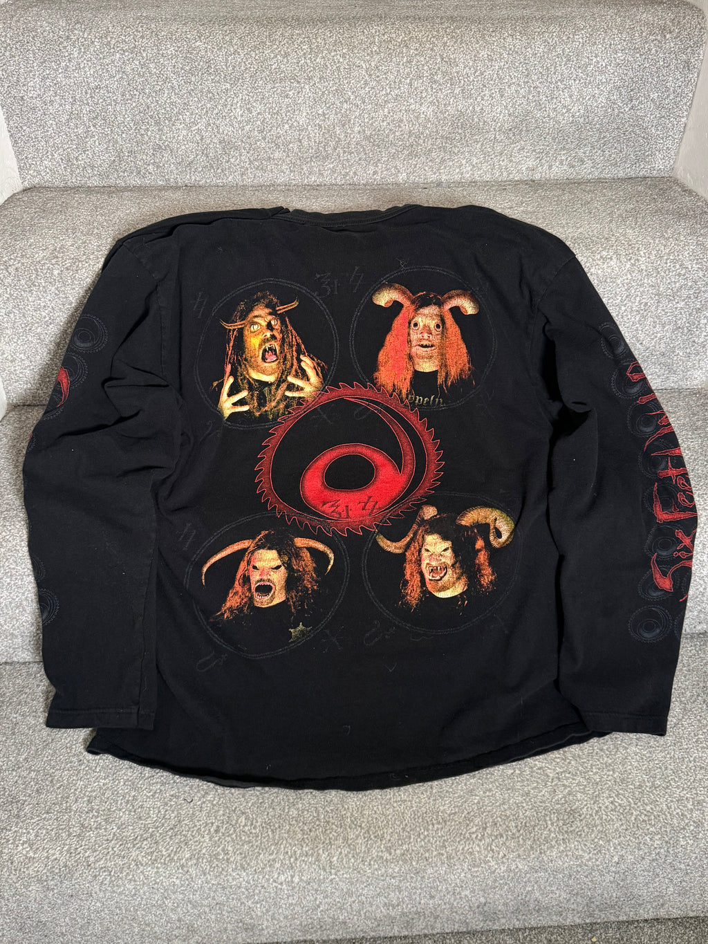Vintage 2000s Six Feet Under Long Sleeve Shirt