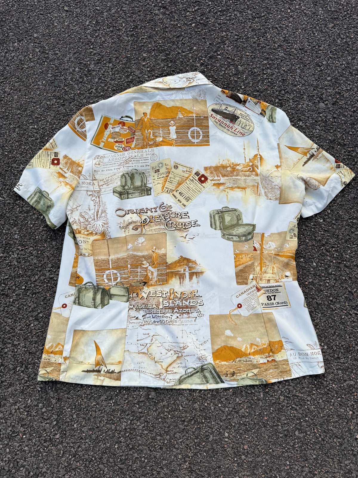 Burberrys Vintage 90s Travel Cruise All Over Print Short Sleeve Shirt