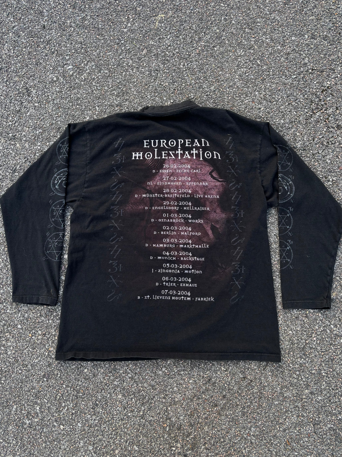 Vintage 2004 Six Feet Under European Molestation Tour Long Sleeve