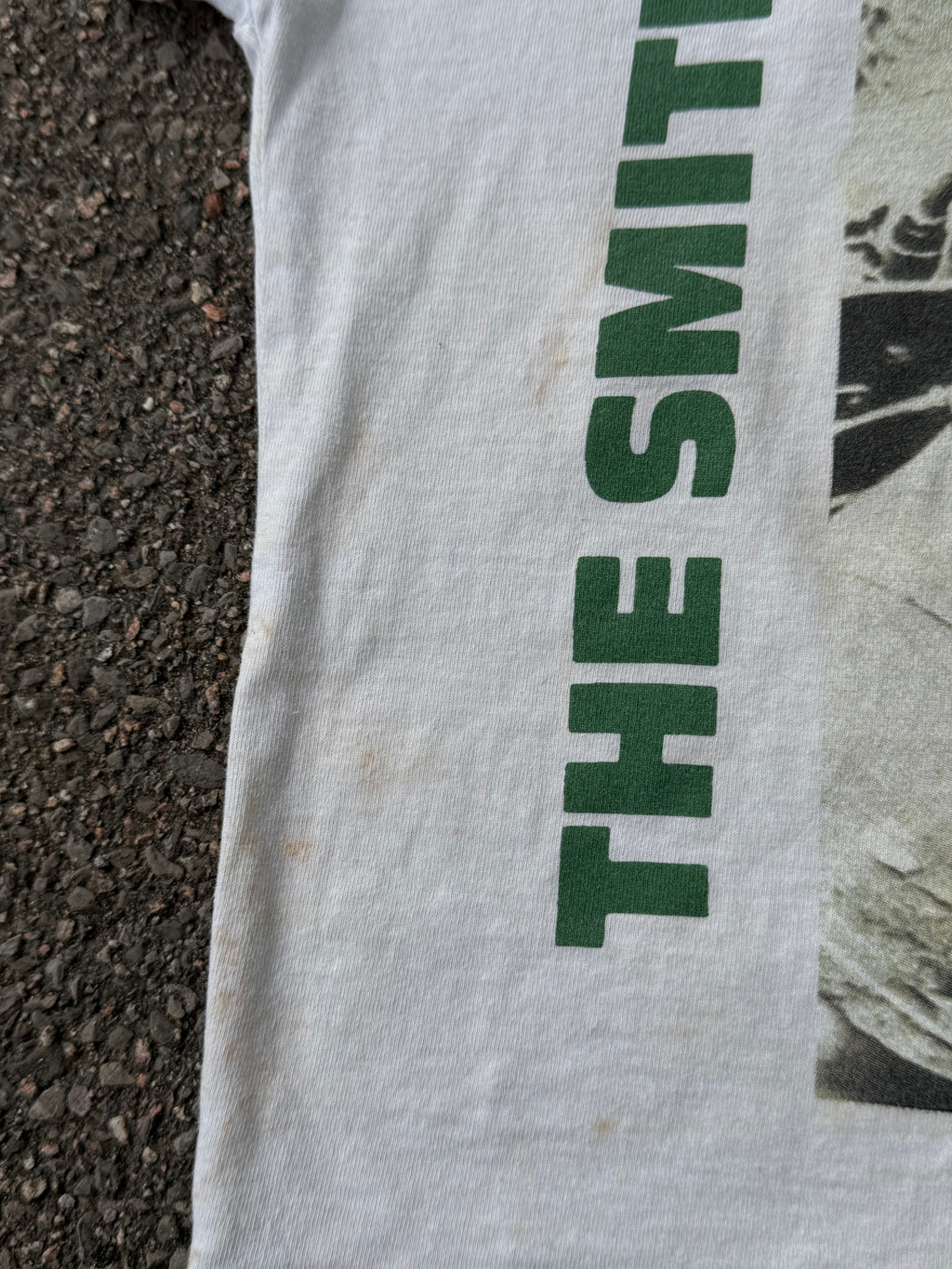 Vintage 2004 The Smiths Meat Is Murder Cropped Band T-Shirt