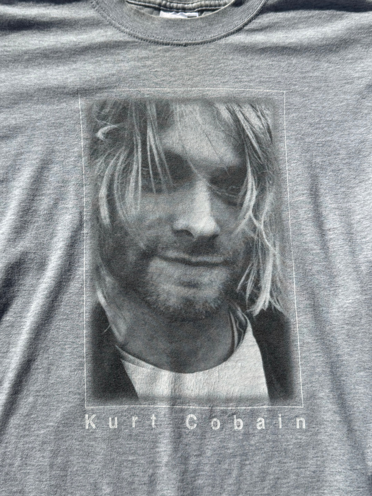 Vintage 2002 Kurt Cobain Nirvana Portrait Rock Band T-Shirt