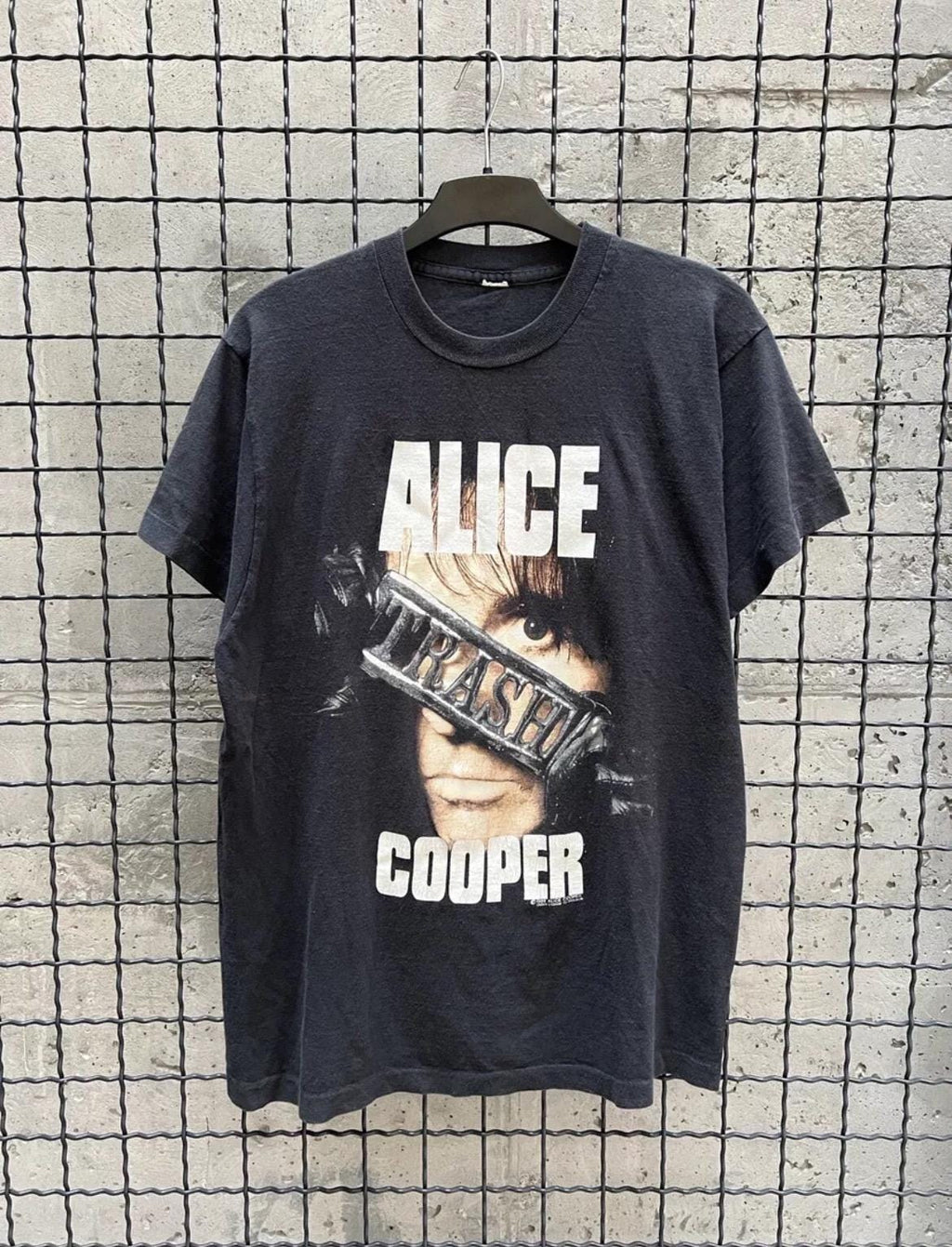 Vintage 1989 Tour Alice Cooper Rock Band T-shirt
