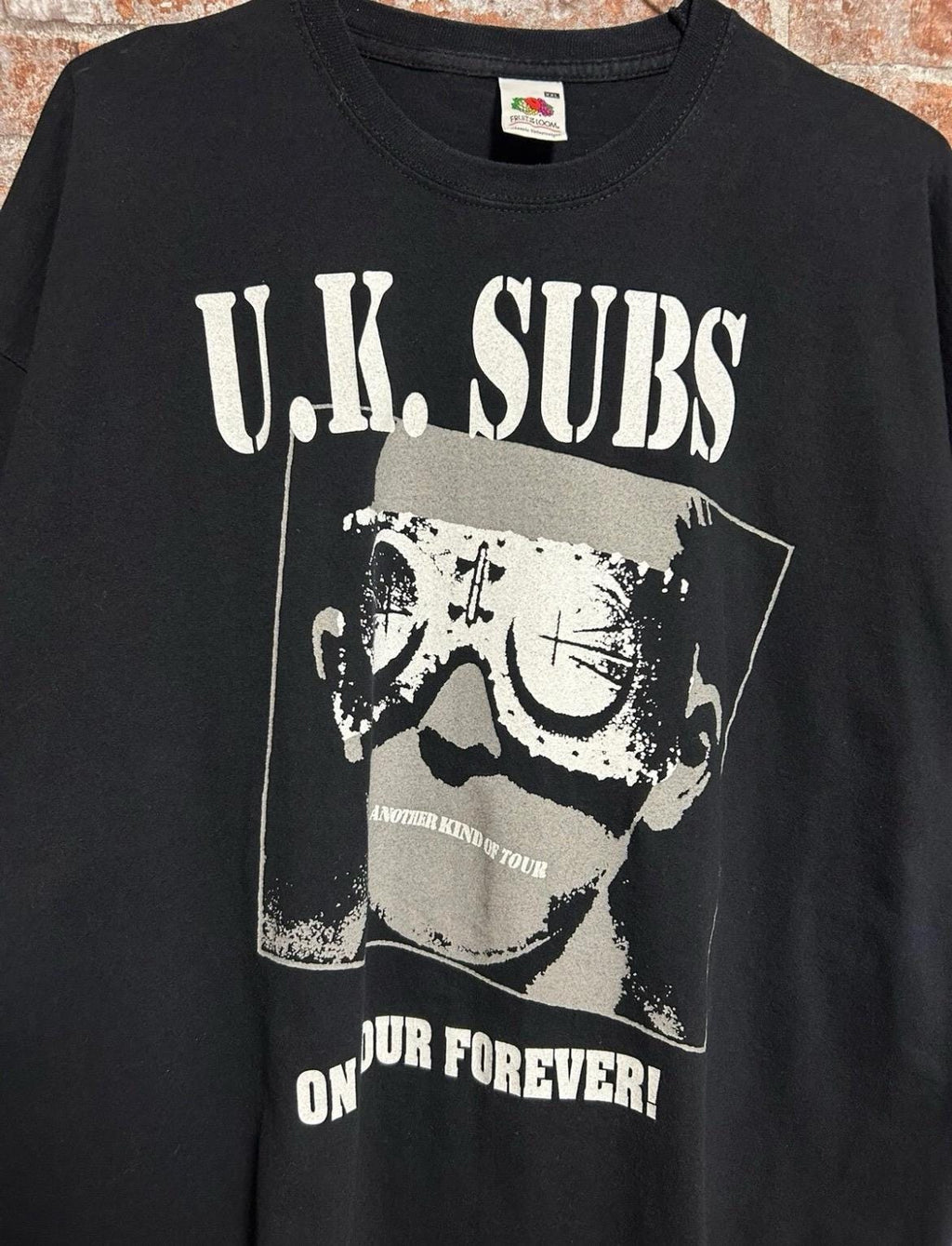 Vintage 2011 U.K. Subs Tour Punk Rock Black T-shirt Size 2XL