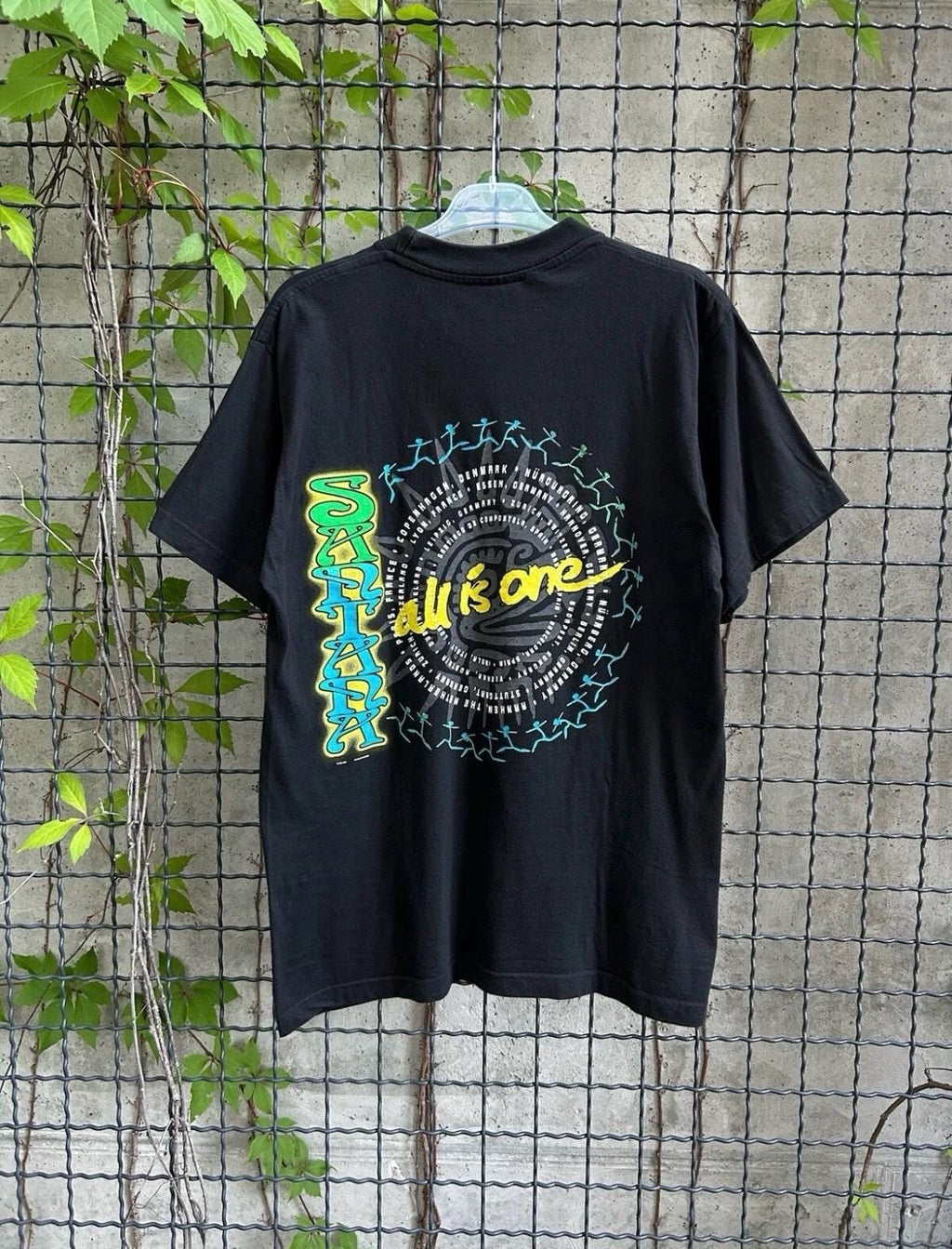 Vintage 2002 Carlos Santana All Is One Tour T-shirt Size M
