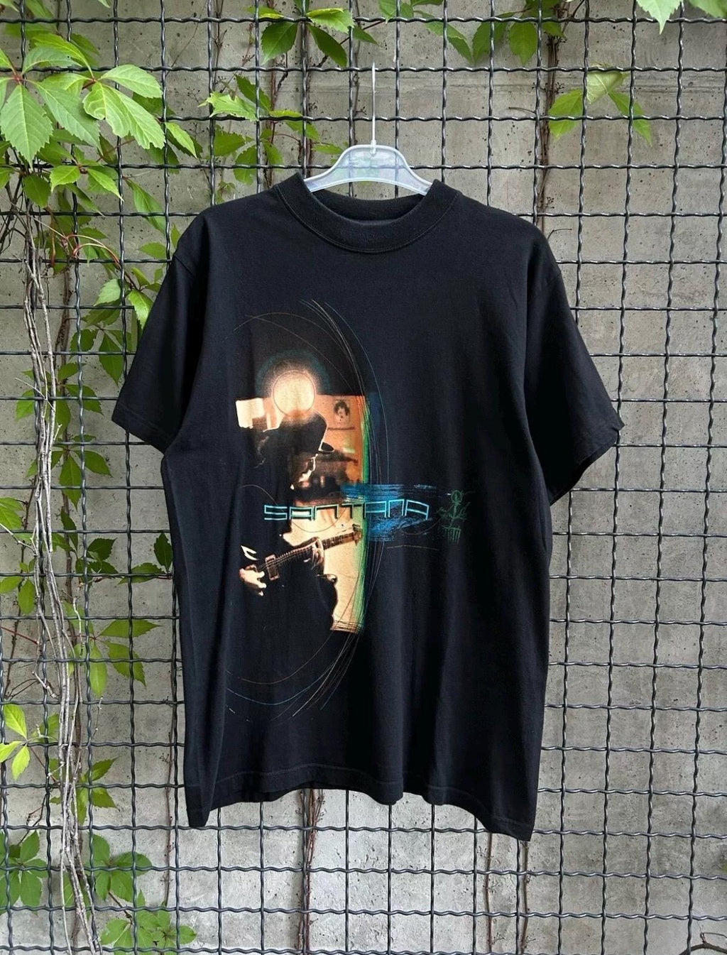 Vintage 2002 Carlos Santana All Is One Tour T-shirt Size M