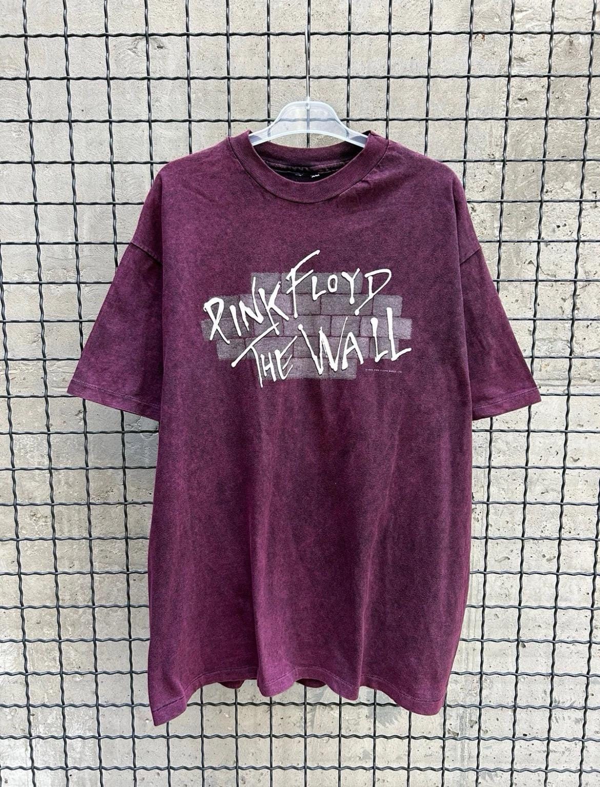 Vintage 1982 Pink Floyd Rock Band T-shirt