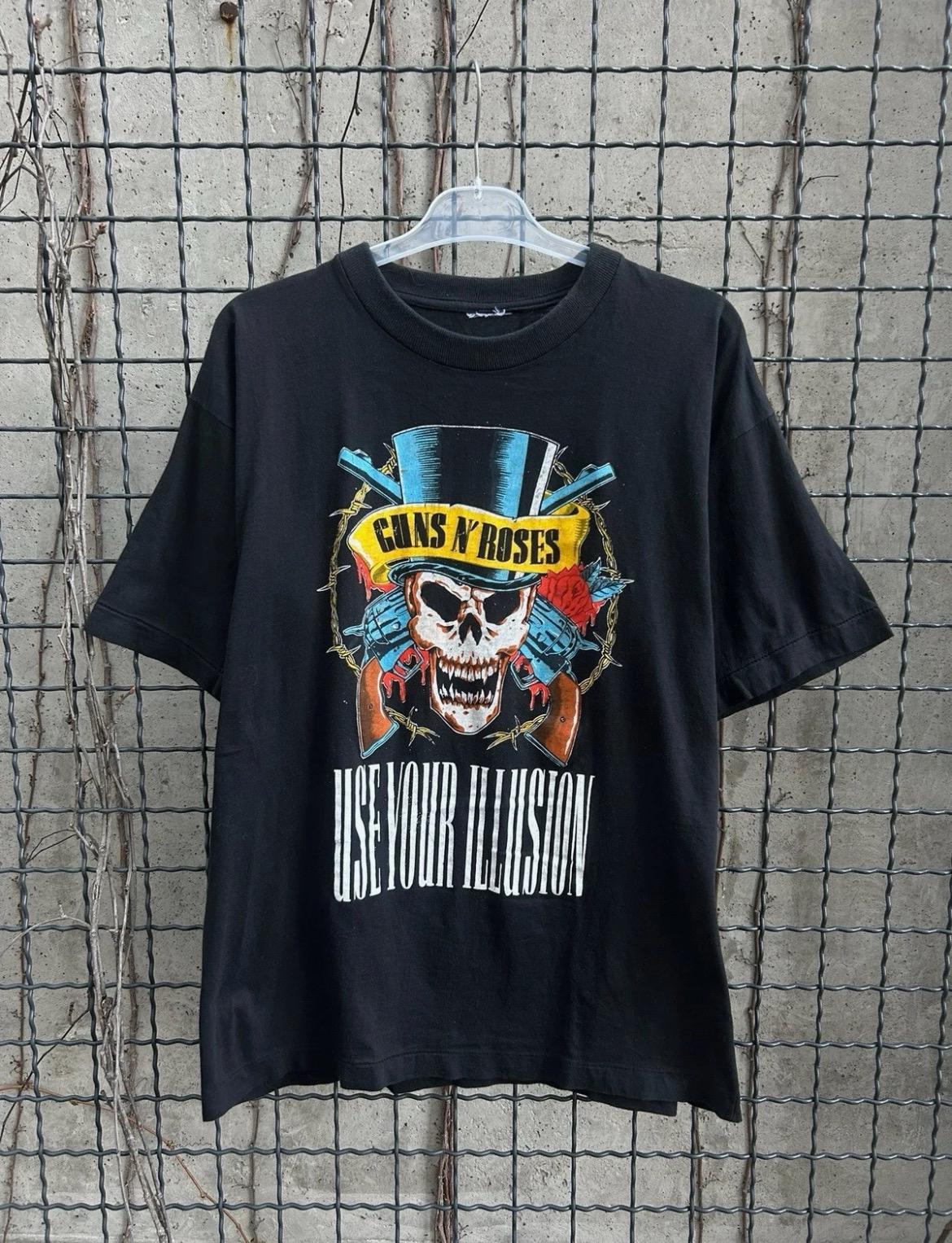 Vintage 1992 Guns N Roses 1992 Rock Band Tour T-shirt Size L