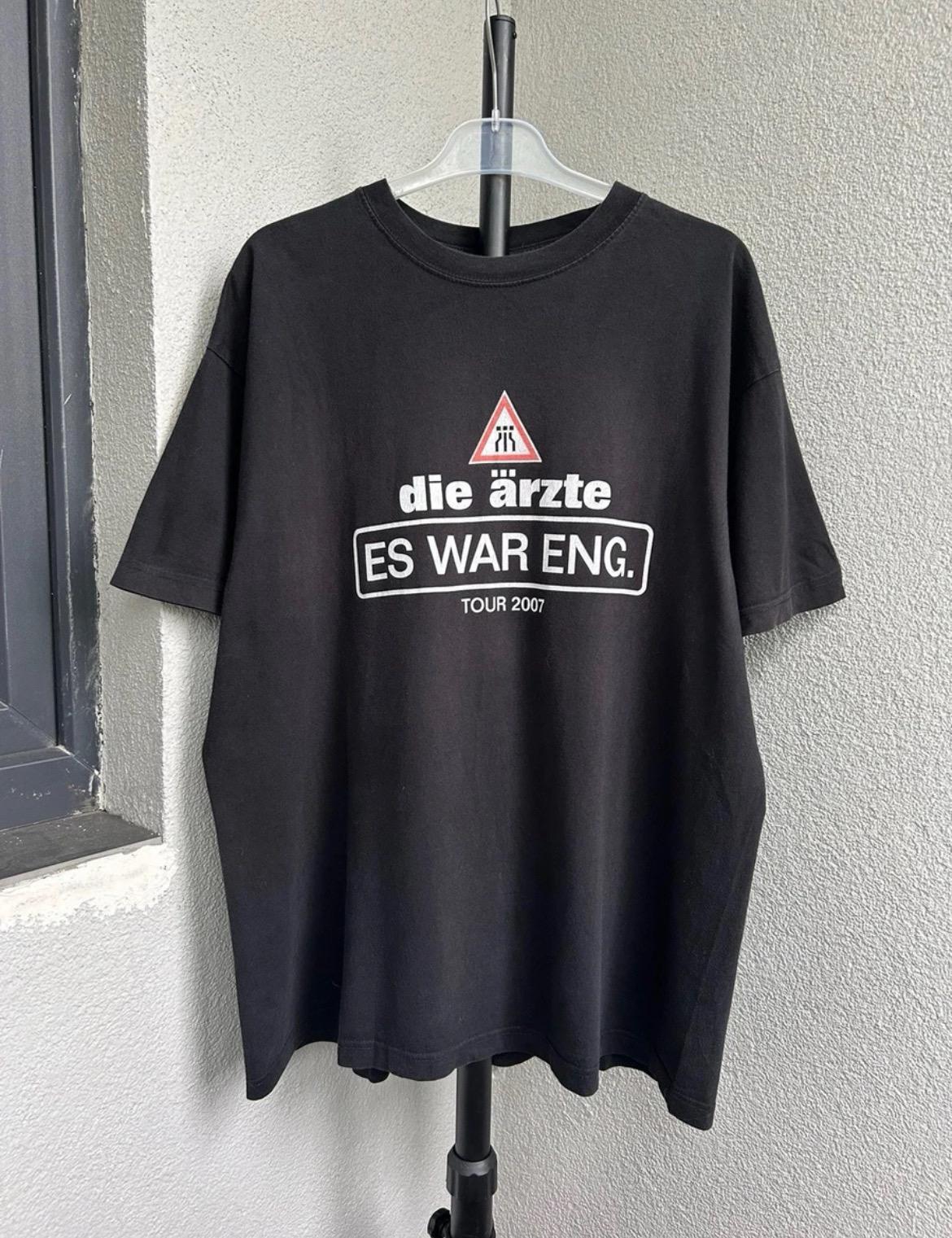 Vintage 2007 Die Arzte Tour Es War Eng Rock Band T-shirt Size XL