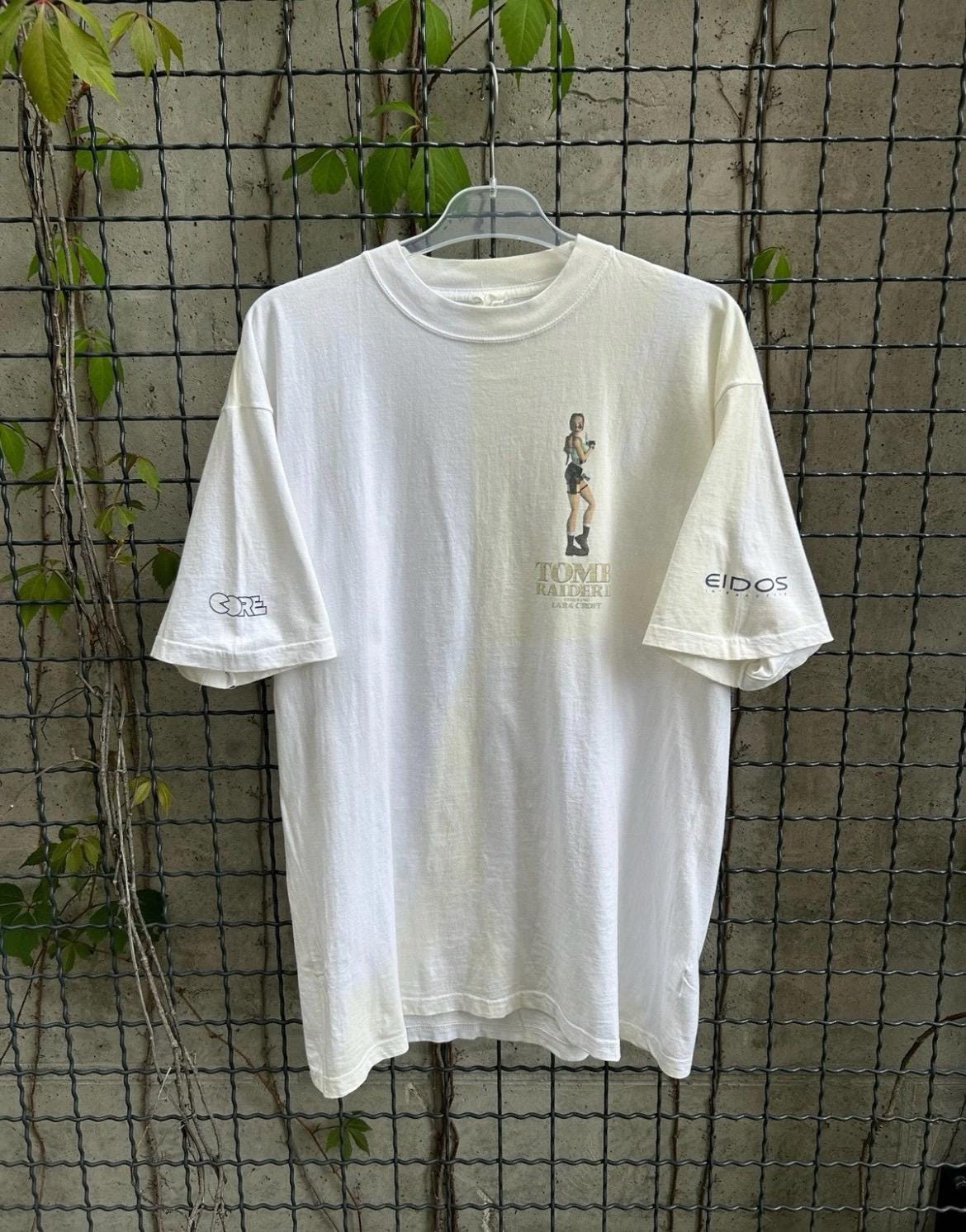 Vintage 90s Tomb Raider 2 Lara Croft PlayStation Game T-shirt