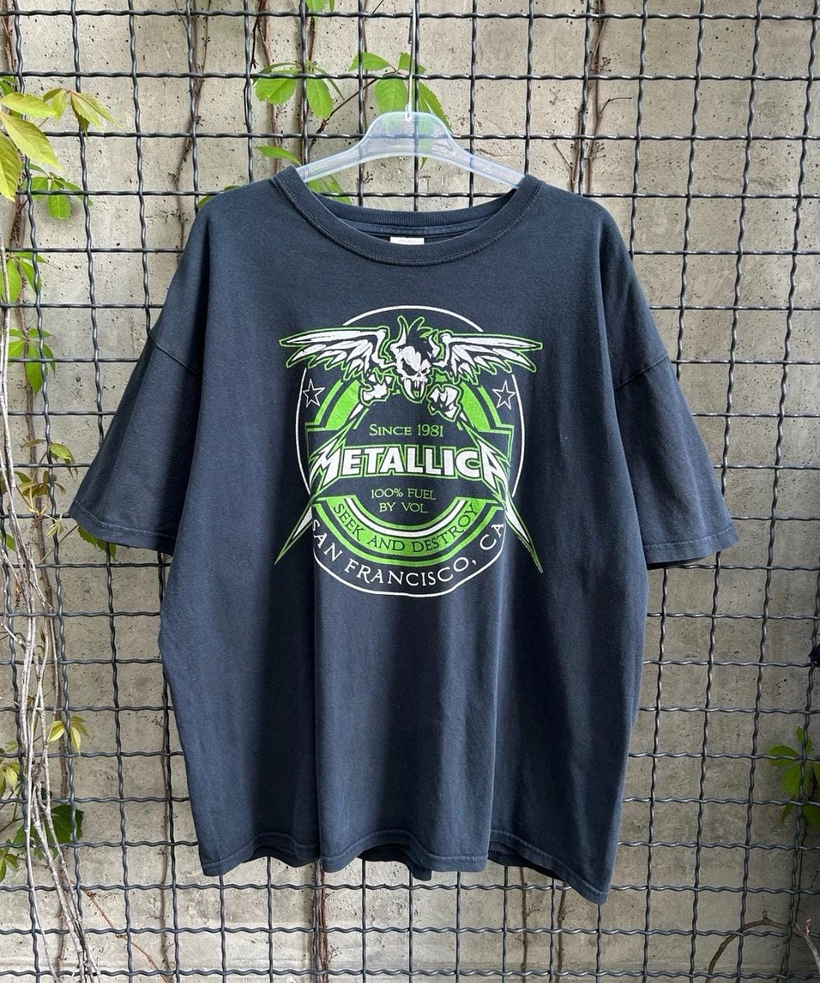 Vintage 2011 Metallica Seek and Destroy Rock Band T-shirt Size XL