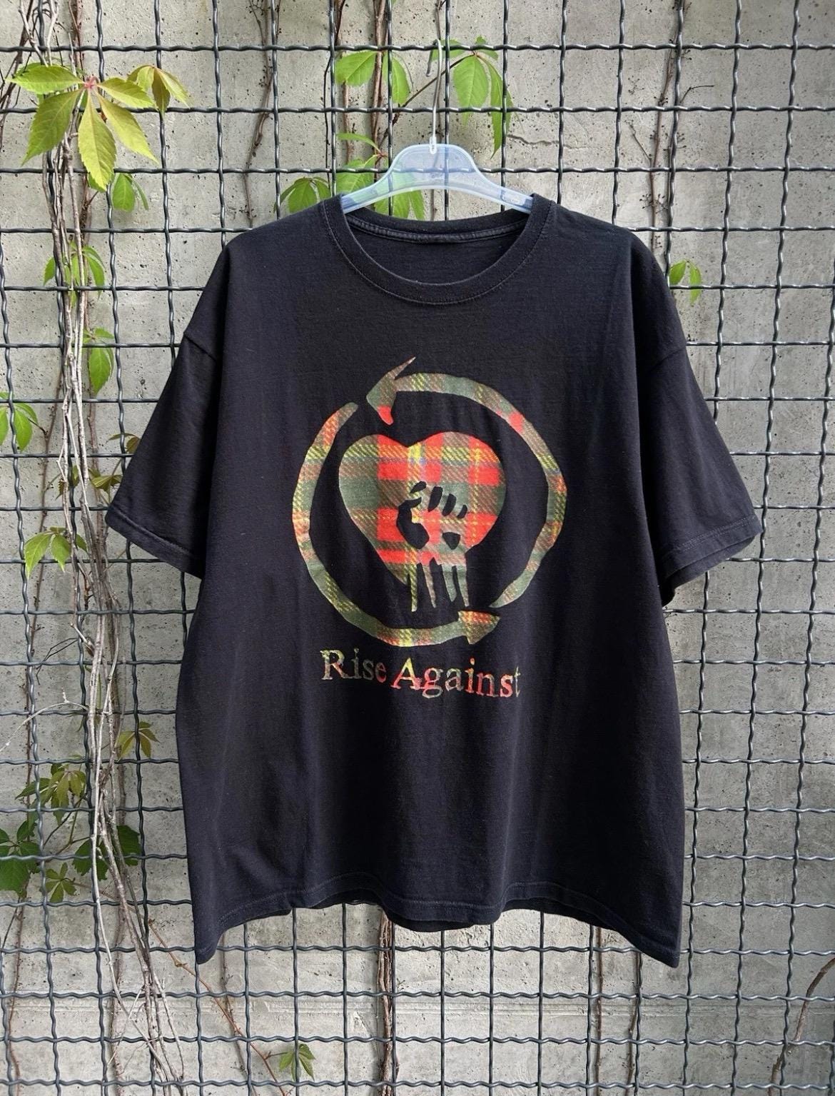 Vintage 2000s Rise Against Rock Band T-shirt