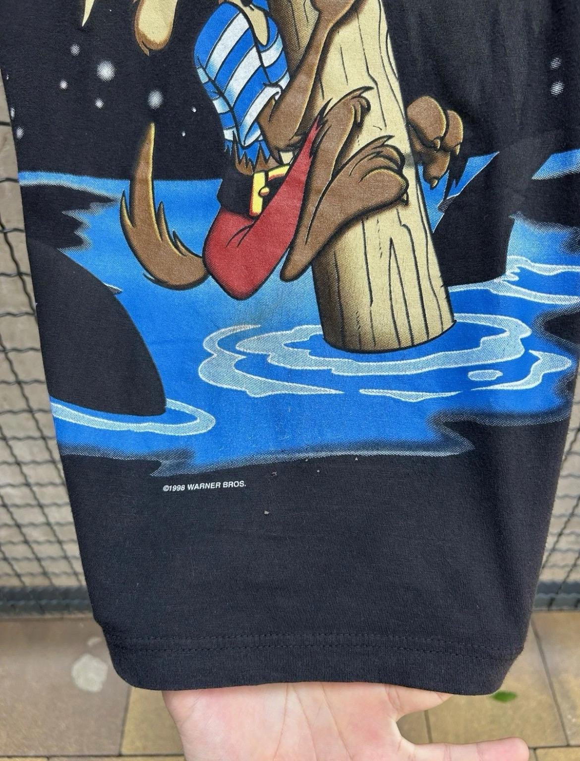 Vintage 1998 Looney Tunes Willie e Coyote Cartoon T-shirt Size L