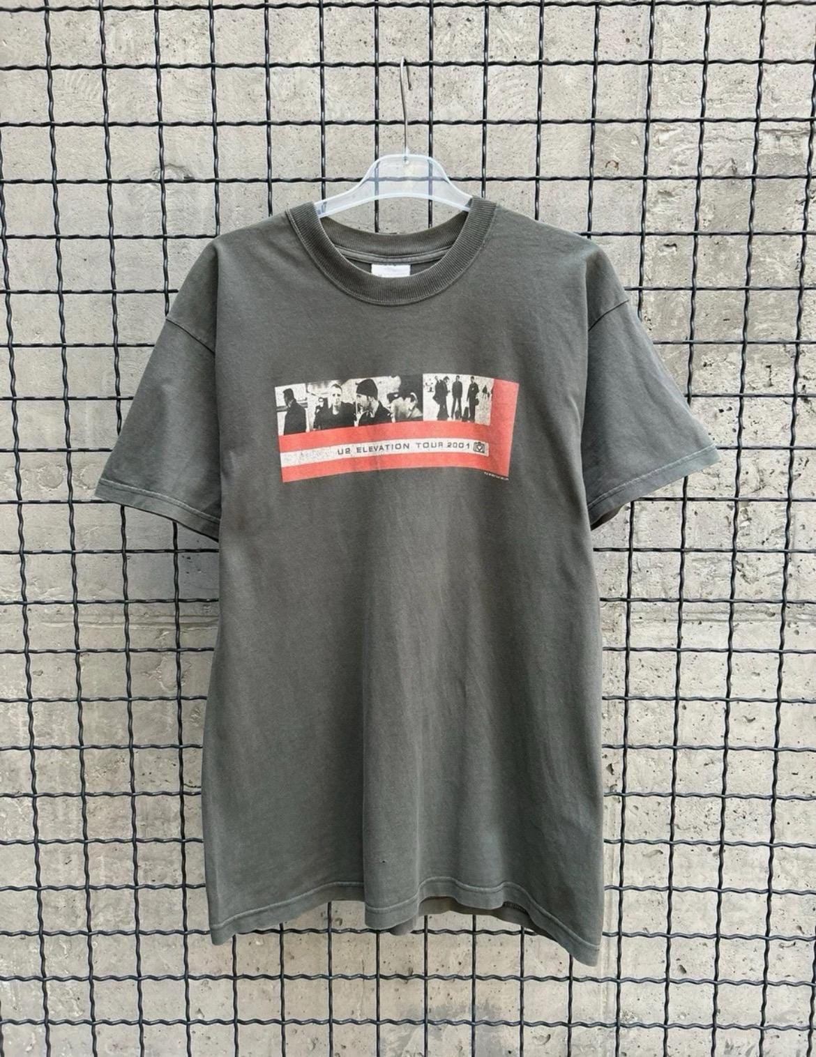 Vintage 2001 U2 Rock Band Elevation Tour T-shirt Size M