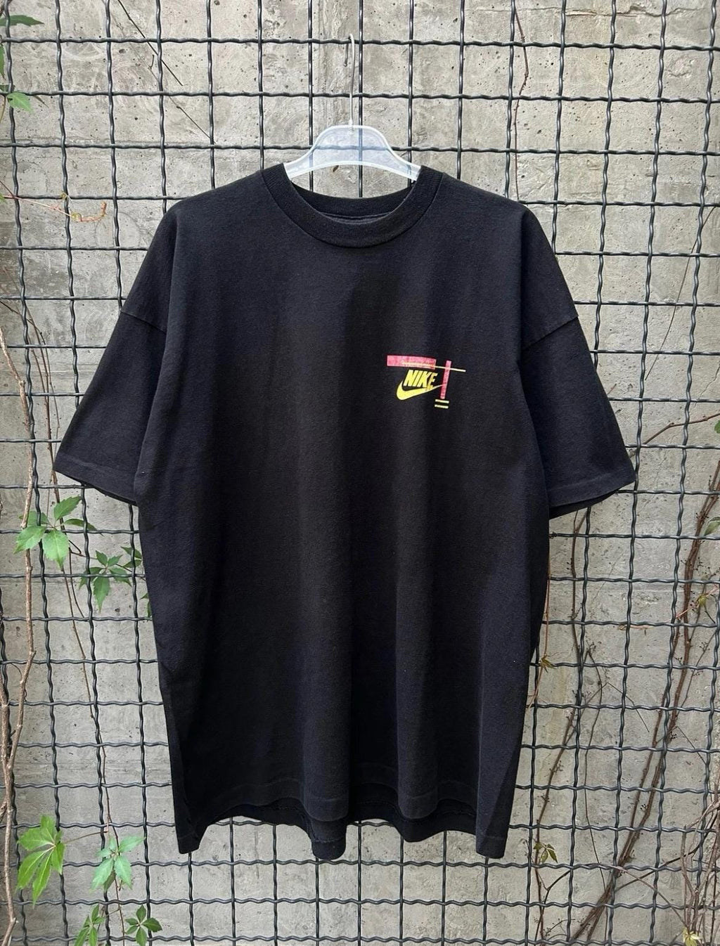 Vintage 90s Nike Streetwear Graphic T-shirt Size L