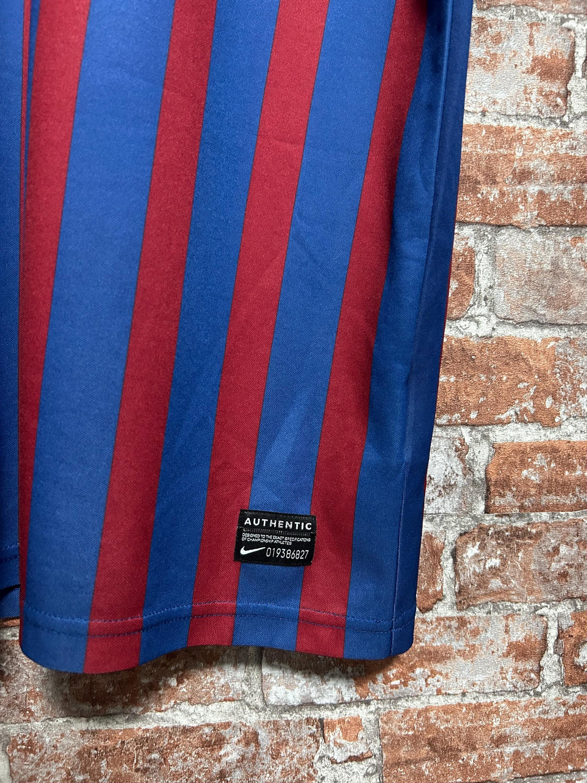 Vintage Barcelona Nike 2011 2012 Home Football Jersey Soccer Joshua #8 Size S