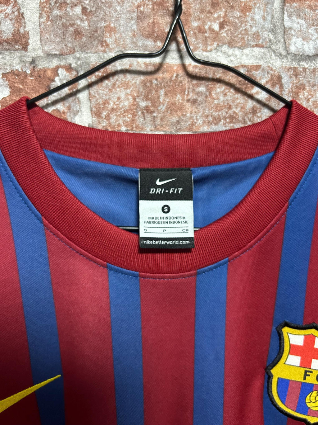 Vintage Barcelona Nike 2011 2012 Home Football Jersey Soccer Joshua #8 Size S