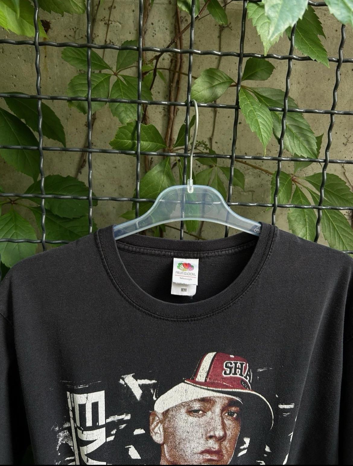 Vintage 2000s Eminem The Monster Rihanna Rap T-shirt Size L