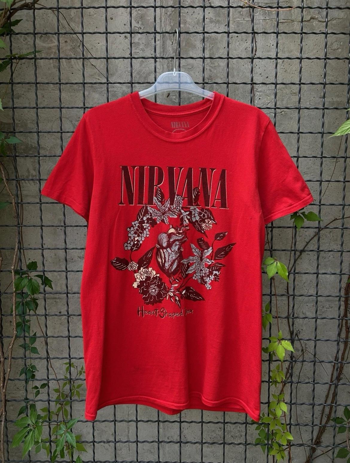 Vintage 2000s Nirvana Rock Band T-shirt Size M
