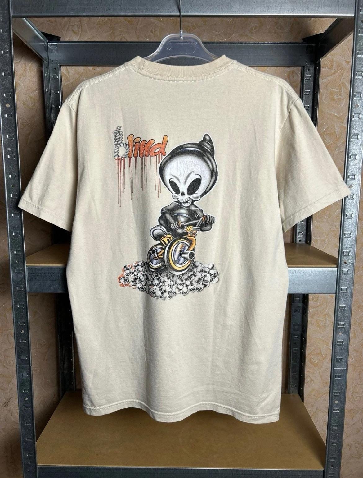 Vintage 90s Blind Skateboards Streetwear Graphic T-shirt Size M