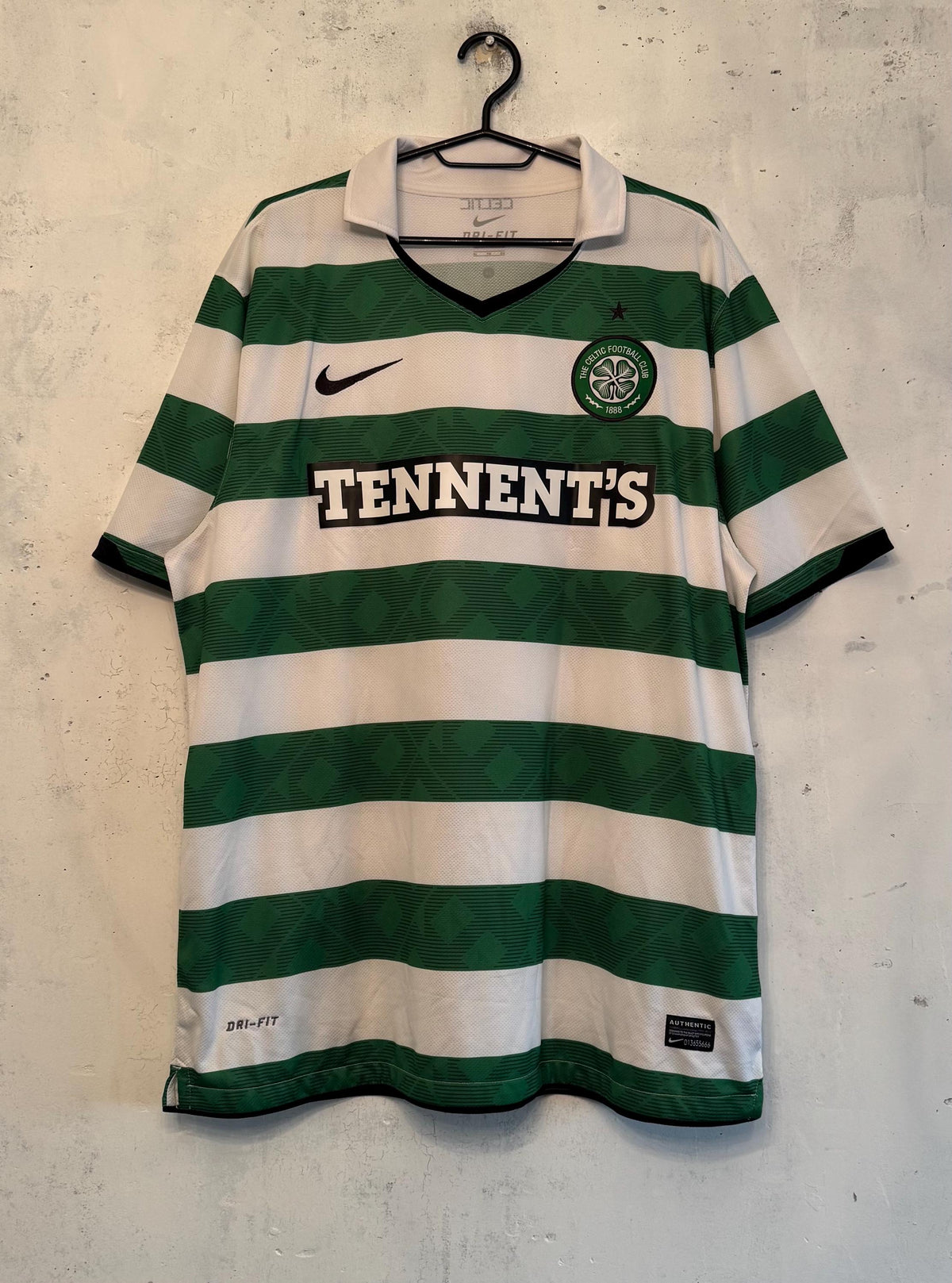 Celtic 2010 2012 Nike Home Football Soccer Jersey Shirt Size XL 381813-380
