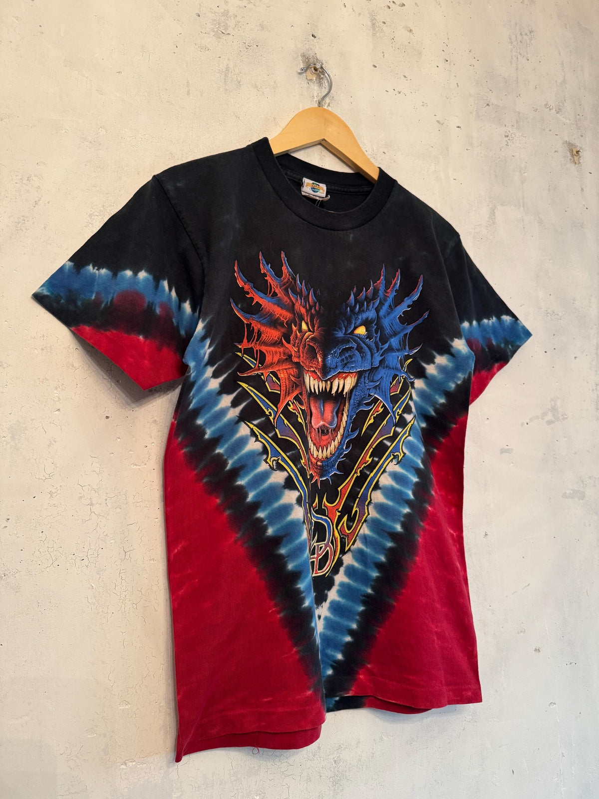 Vintage 90s Dueling Dragons Universal Studios T-Shirt Size S